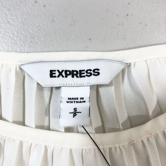 NWT Express Womens Sz S Ivory Floral Pleated Blouse Long Sheer Lace Sleeve - Picture 2 of 9